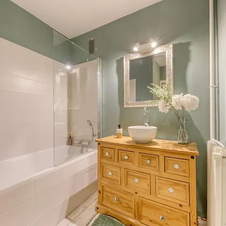 Relaxation Near Paris דירה *